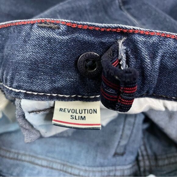 Tommy Hilfiger Revolution Slim Jeans Boy's 18 Medium Wash Denim - Picture 4 of 12